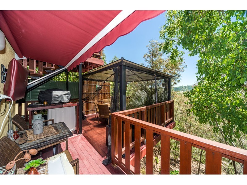 1070/6 Crestridge Crescent, Oxenford QLD 4210