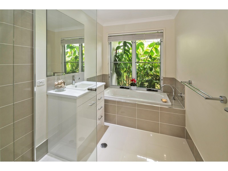 5 Jindalba Drive, Coomera QLD 4209