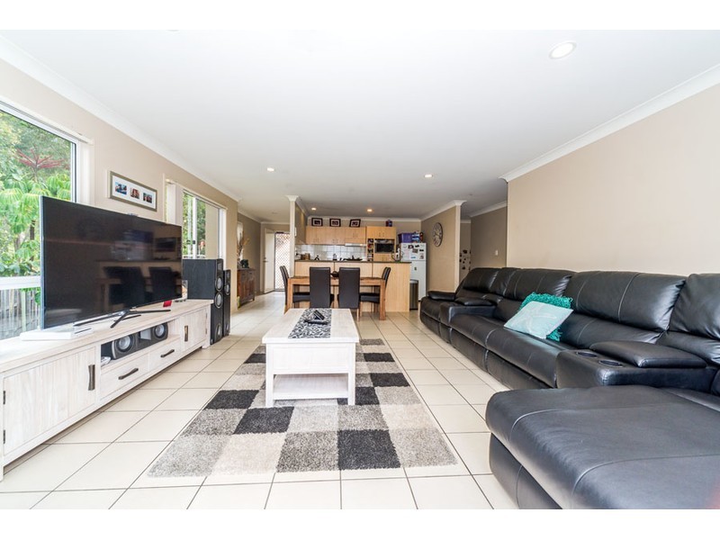 73/1 Sauvignon Parade, Upper Coomera QLD 4209