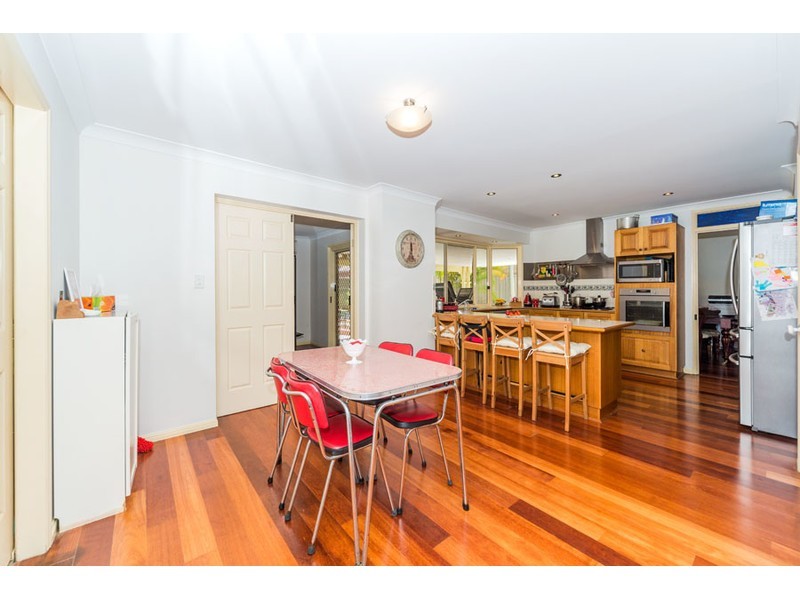 60 Kawana Crescent, Ashmore QLD 4214