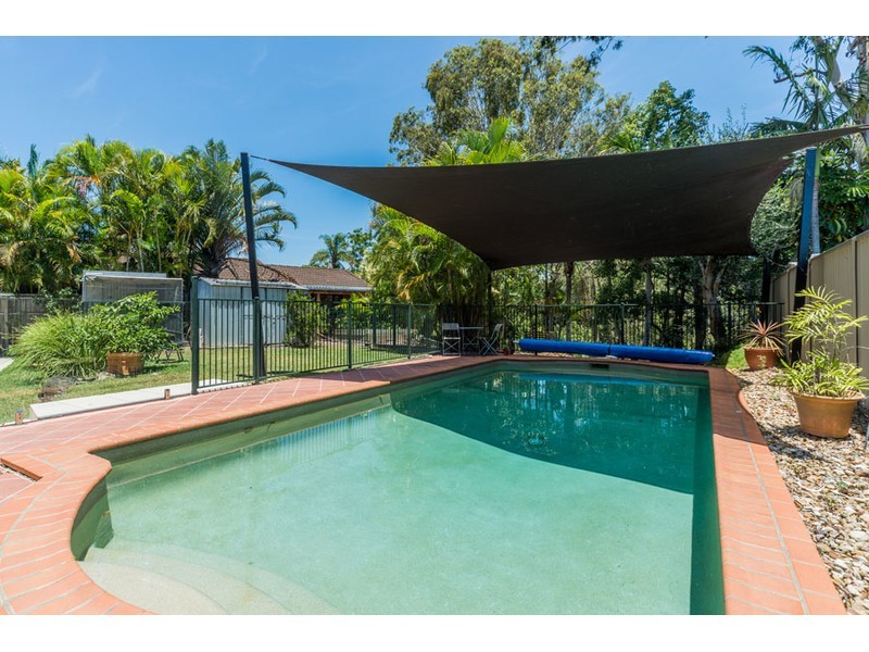 60 Kawana Crescent, Ashmore QLD 4214