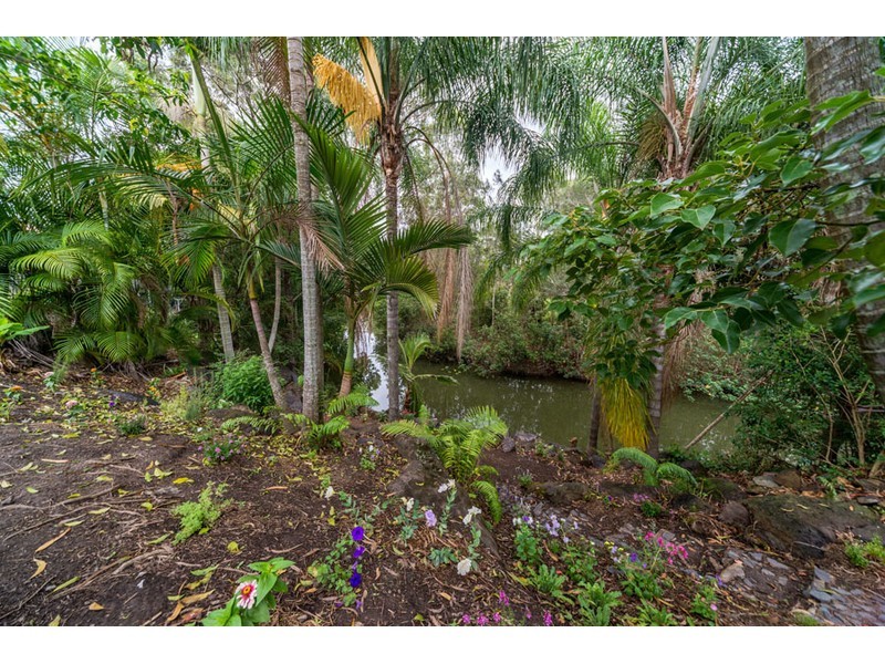 60 Kawana Crescent, Ashmore QLD 4214