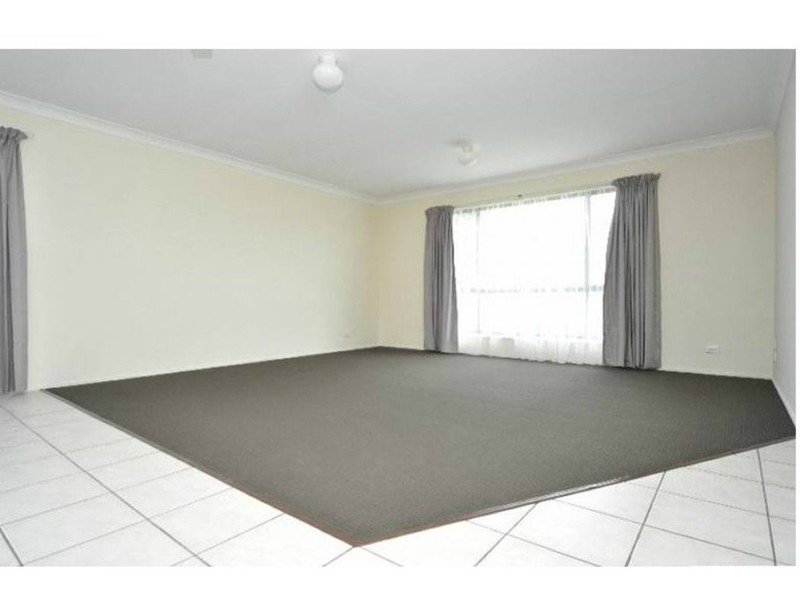 52 Marble Arch Place, Arundel QLD 4214