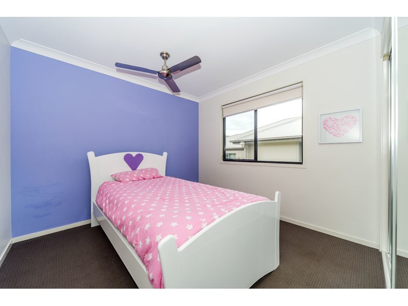 6A Kaplan Street, Oxenford QLD 4210