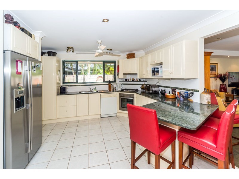 3 Sandakan Avenue, Runaway Bay QLD 4216