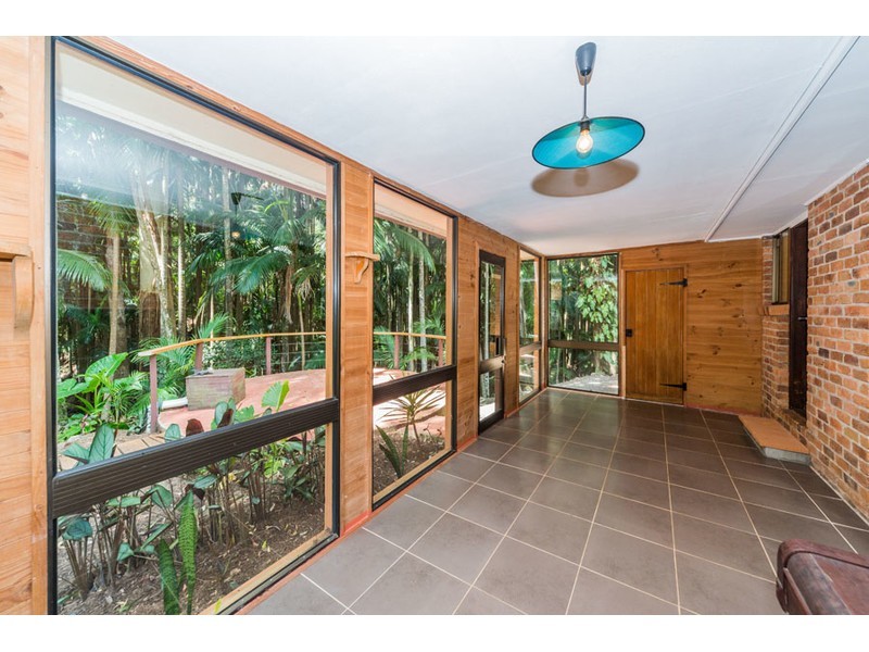 14 Forsythia Drive, Tamborine Mountain QLD 4272