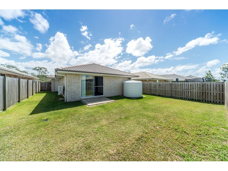 10 Labassa Avenue, Pimpama QLD 4209