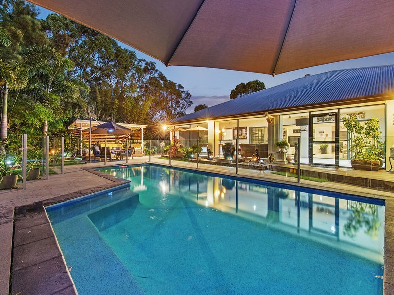 12 Seawind Road, Coomera Waters QLD 4209