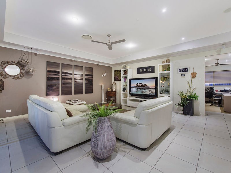 12 Seawind Road, Coomera Waters QLD 4209