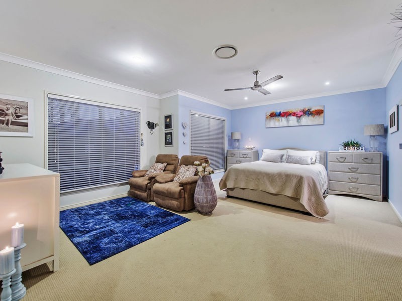 12 Seawind Road, Coomera Waters QLD 4209