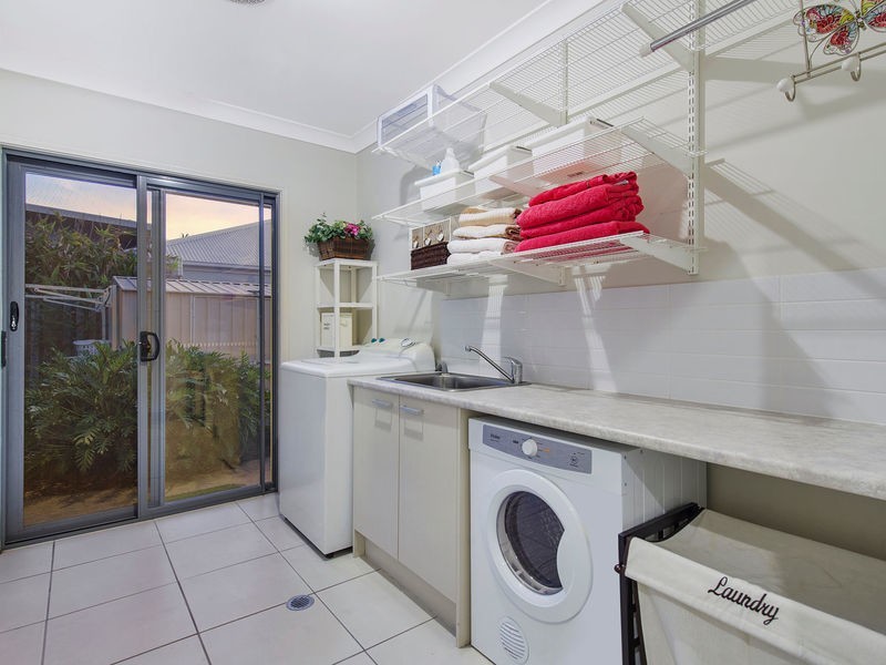 12 Seawind Road, Coomera Waters QLD 4209