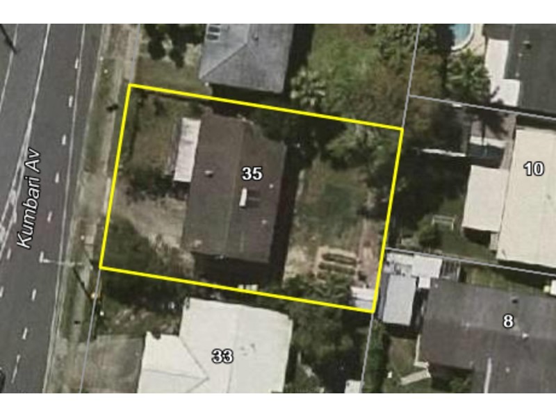 35 Kumbari Avenue, Southport QLD 4215