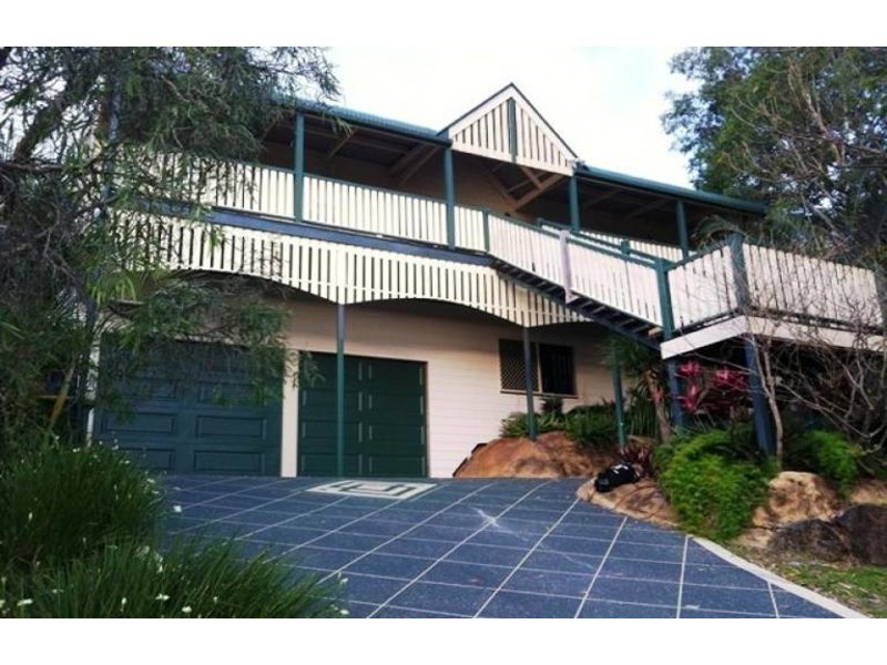 191 Universal Street, Oxenford QLD 4210