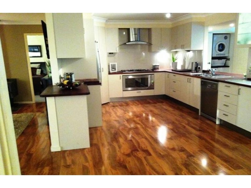 191 Universal Street, Oxenford QLD 4210