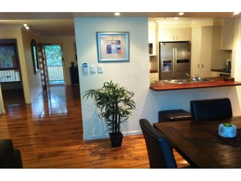 191 Universal Street, Oxenford QLD 4210