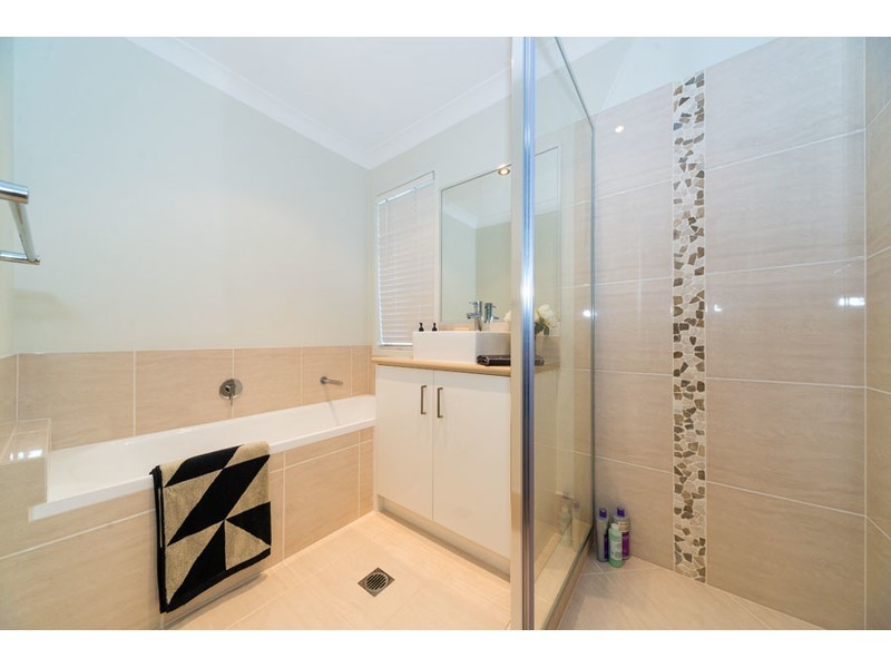 9 Gresswell Crescent, Upper Coomera QLD 4209