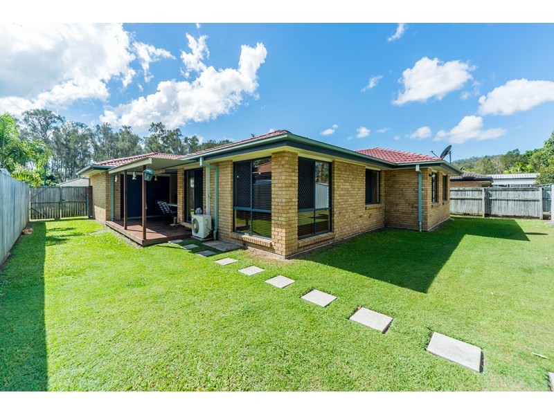 12 Waverley Park Close, Oxenford QLD 4210