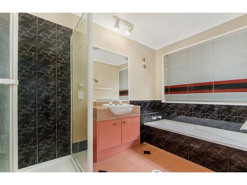 7 Pinedale Street, Oxenford QLD 4210