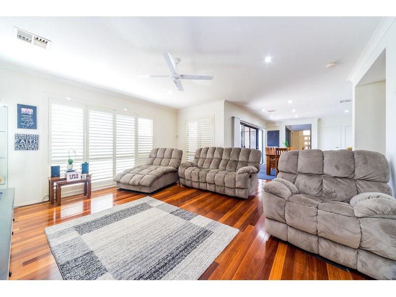 34 Oceanis Drive, Oxenford QLD 4210