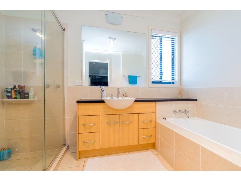 34 Oceanis Drive, Oxenford QLD 4210