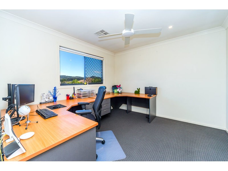 34 Oceanis Drive, Oxenford QLD 4210