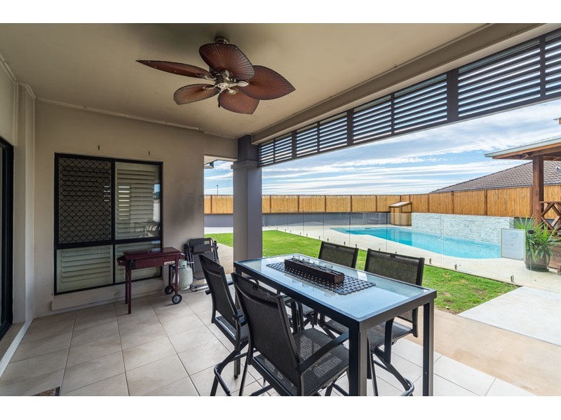 34 Oceanis Drive, Oxenford QLD 4210