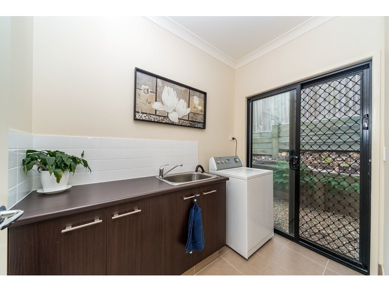 15 Coomerong Crescent, Upper Coomera QLD 4209