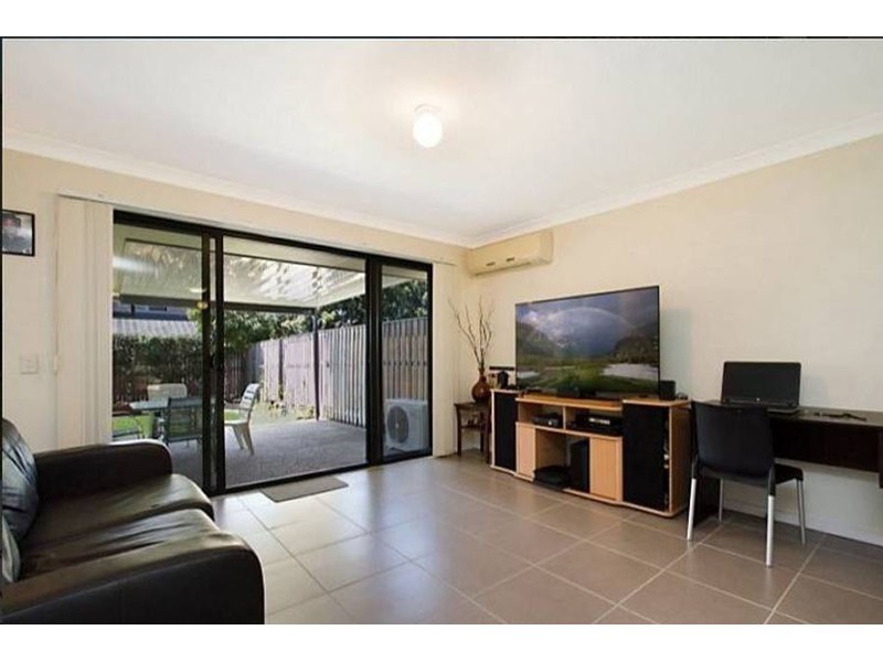 1/39 Blossom Street, Pimpama QLD 4209