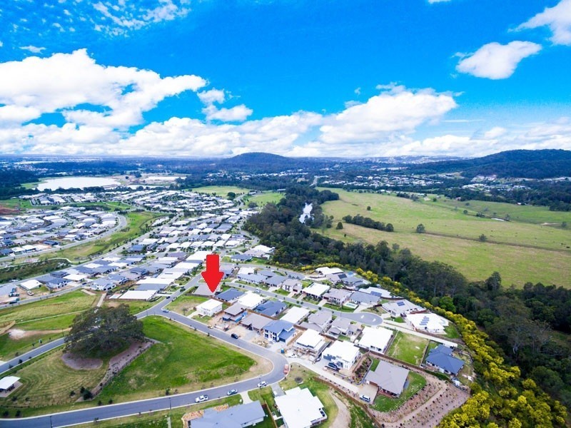 4 Springview Crescent, Maudsland QLD 4210