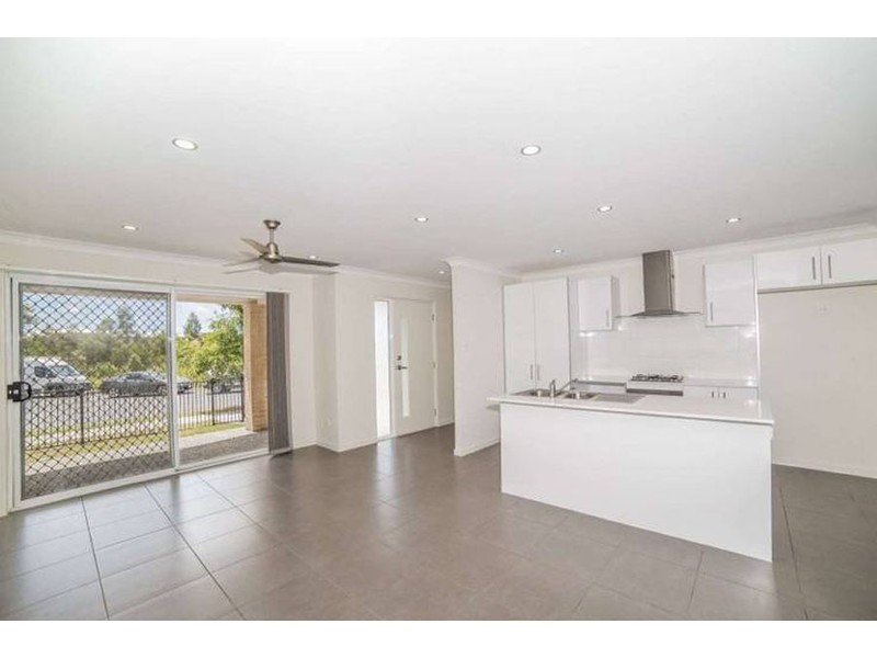 48 Carnarvon Court, Pimpama QLD 4209