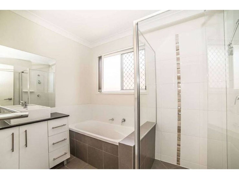 48 Carnarvon Court, Pimpama QLD 4209