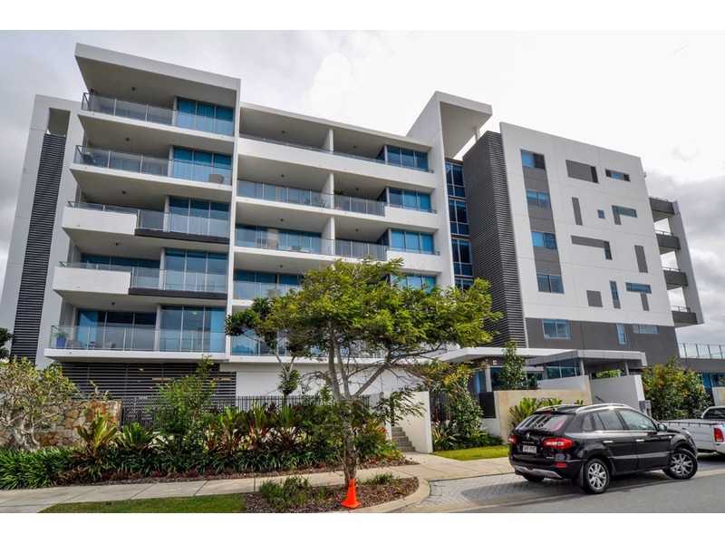 511/2 East Quay Drive, Biggera Waters QLD 4216