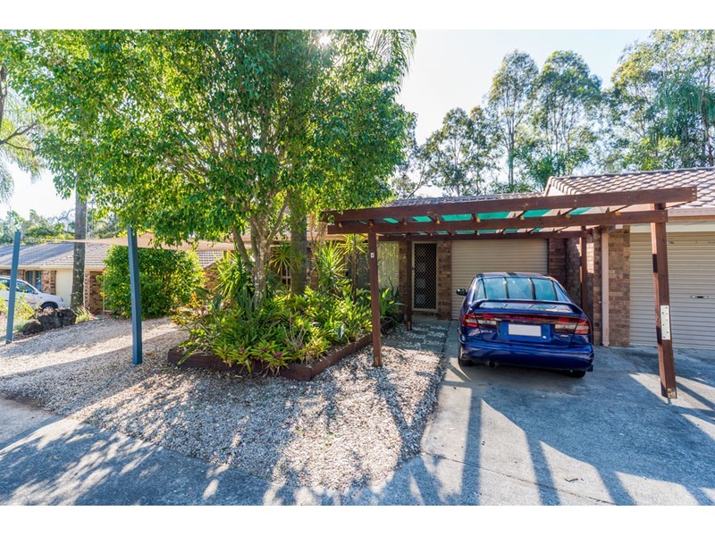 4/4 Monroe Court, Oxenford QLD 4210