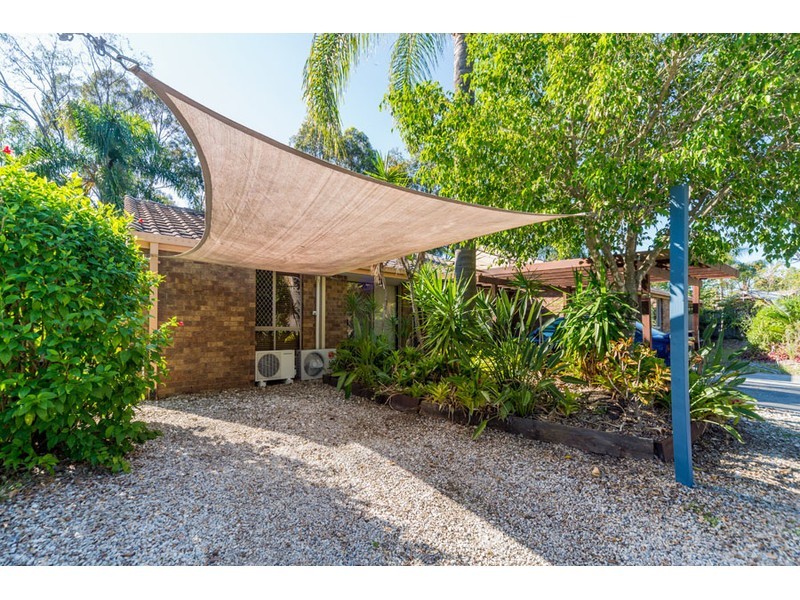 4/4 Monroe Court, Oxenford QLD 4210