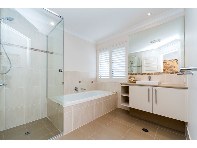 50 Rivermill Terrace, Maudsland QLD 4210