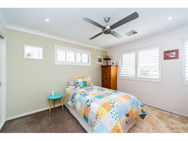 50 Rivermill Terrace, Maudsland QLD 4210