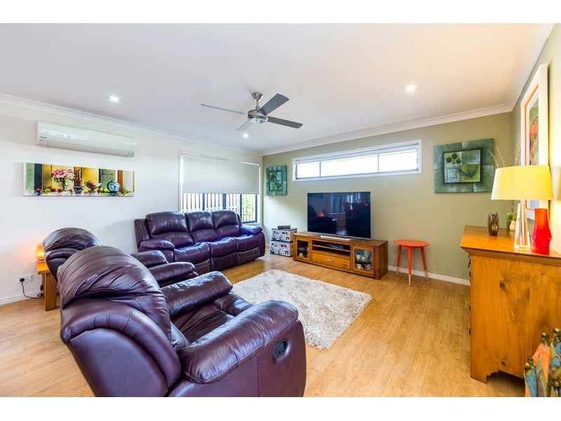 50 Rivermill Terrace, Maudsland QLD 4210