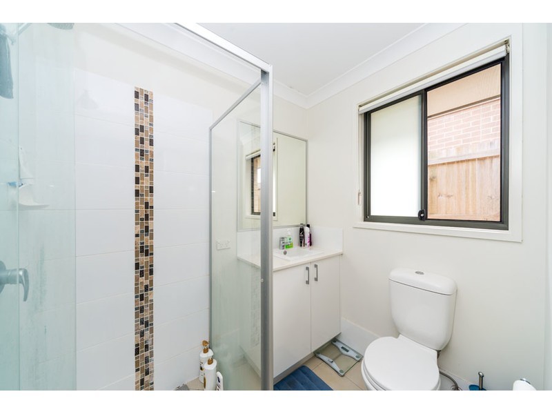 35 Cairnlea Drive, Pimpama QLD 4209