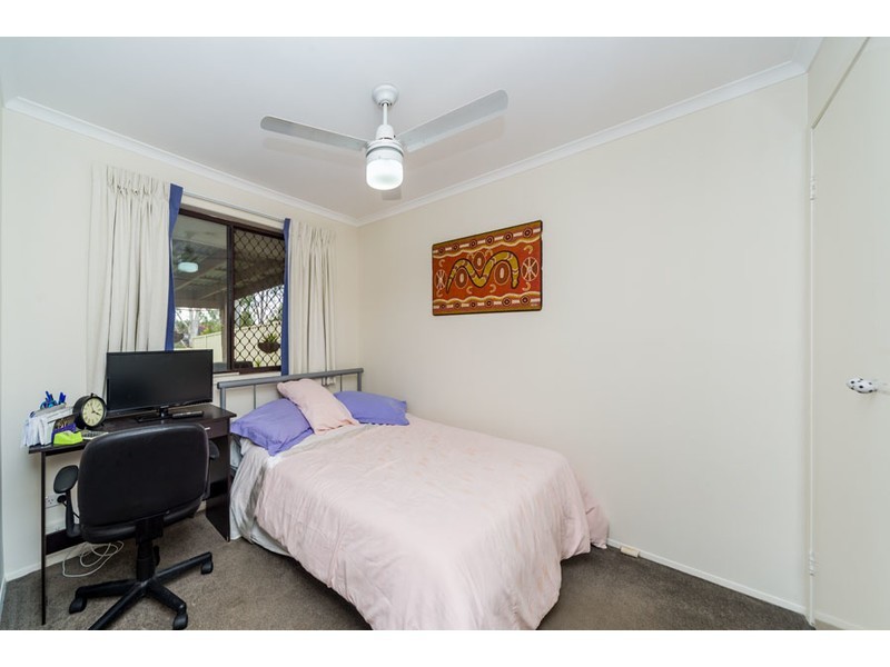 1/6 Metro Crescent, Oxenford QLD 4210