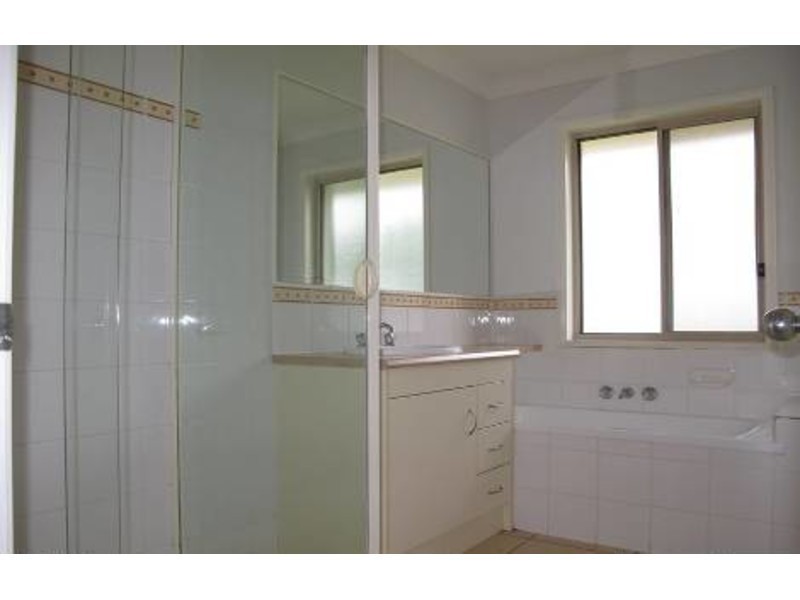1 Kaizlee Crescent, Upper Coomera QLD 4209