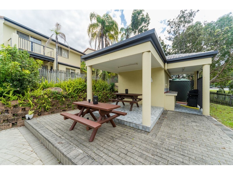 8/279 Cotlew Street West, Ashmore QLD 4214