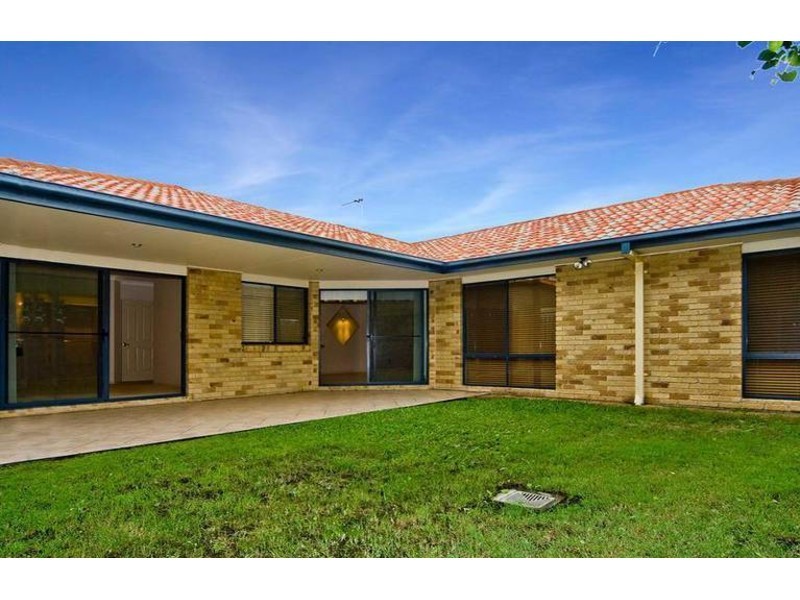 5 Brittany Drive, Oxenford QLD 4210