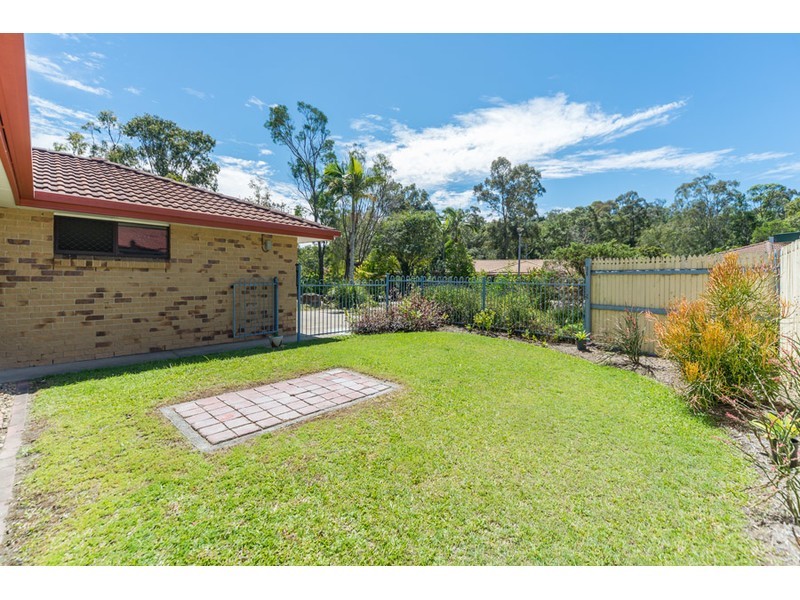 2/11 Columbia Court, Oxenford QLD 4210