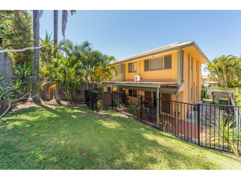 57/469 Pine Ridge Road, Runaway Bay QLD 4216