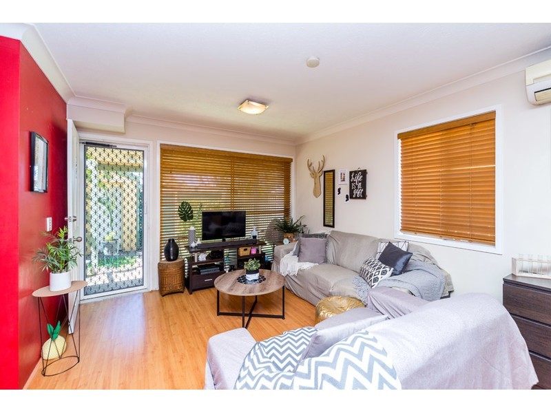 57/469 Pine Ridge Road, Runaway Bay QLD 4216