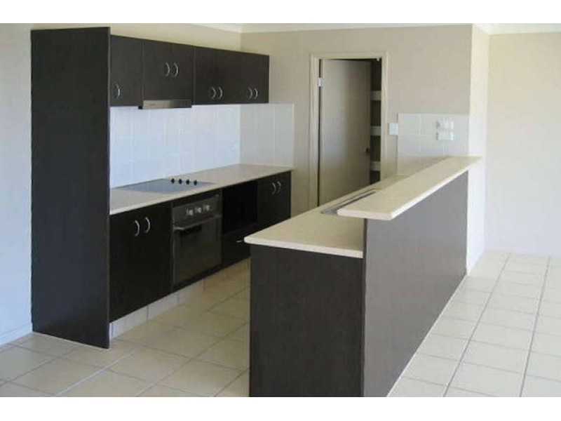 48/1 Sauvignon Parade, Upper Coomera QLD 4209