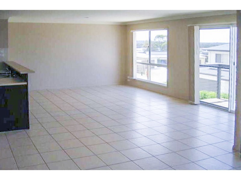 48/1 Sauvignon Parade, Upper Coomera QLD 4209