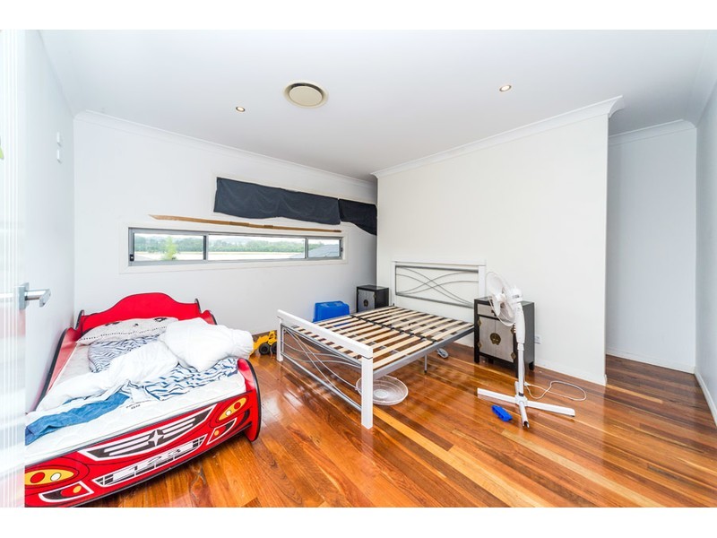 51 Rushcutter Avenue, Oxenford QLD 4210