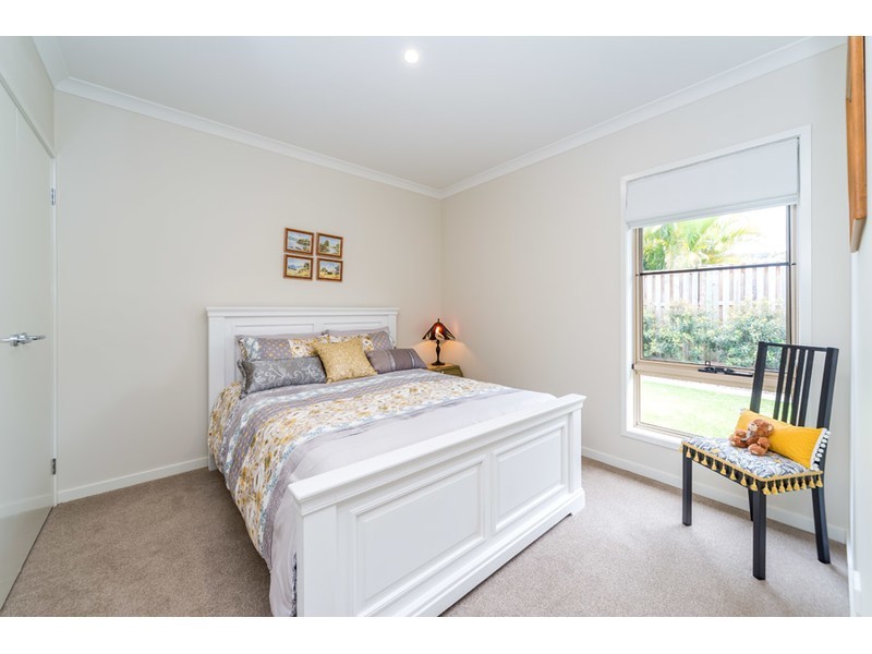 133 Riverstone Crossing, Maudsland QLD 4210