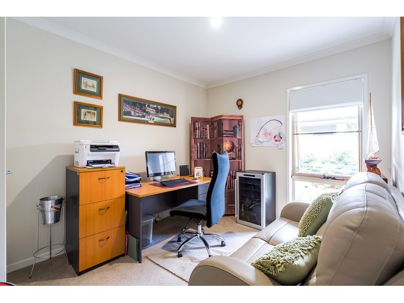 133 Riverstone Crossing, Maudsland QLD 4210